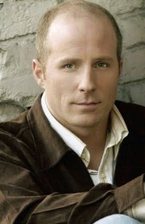 Michael Daingerfield as 