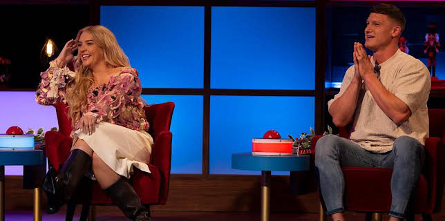 6:00 PM: Richard Osman's House of Games (S3) | BBC Two | 12/18 2025