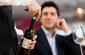 The Instant Sommelier: Choosing Your Best Wine: The Wine Service Ritual in Restaurants