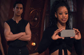 Tiny Pretty Things: It's Not the Waking, It's the Rising