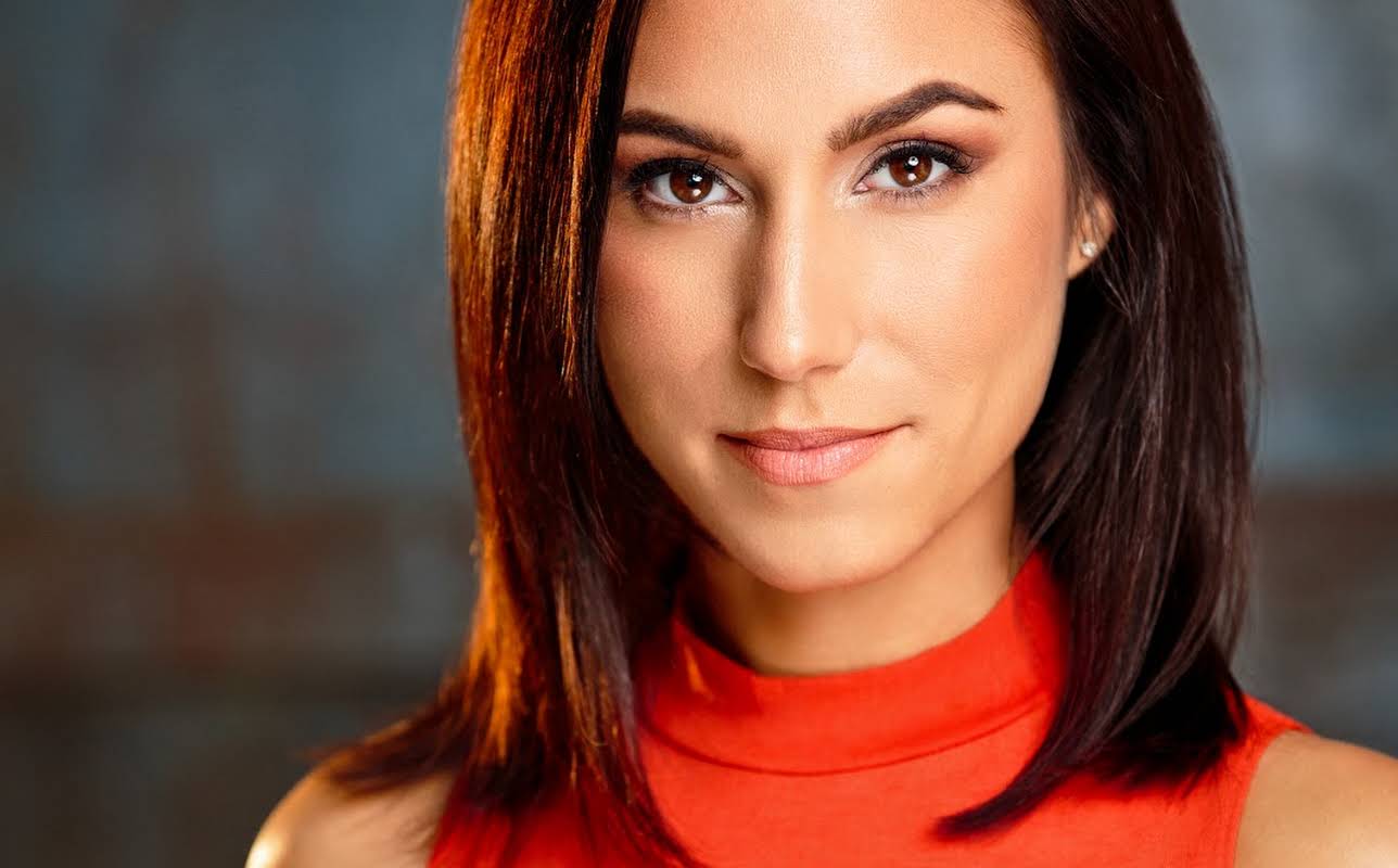 Nicole Dambro