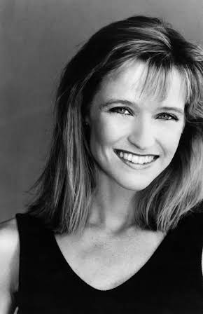 Jan Hooks as 