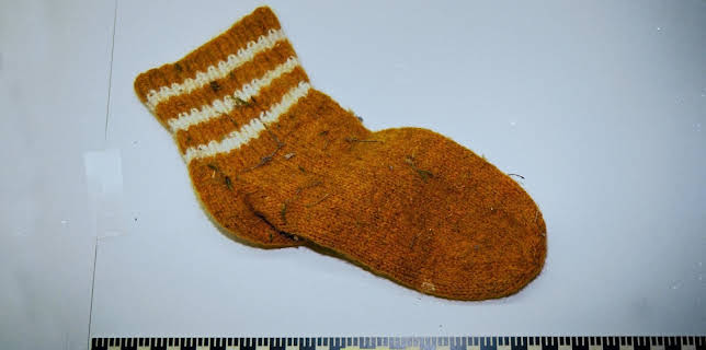 01:10: Gåten Orderud: Trippeldrapet | NRK 2 | 1/9 2026