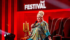 Daphne de Luxe: Das pralle Leben