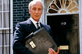 House of Cards Season 1 (UK Version): House of Cards Episode 4