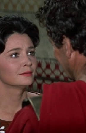 Anna Synodinou as Gorgo