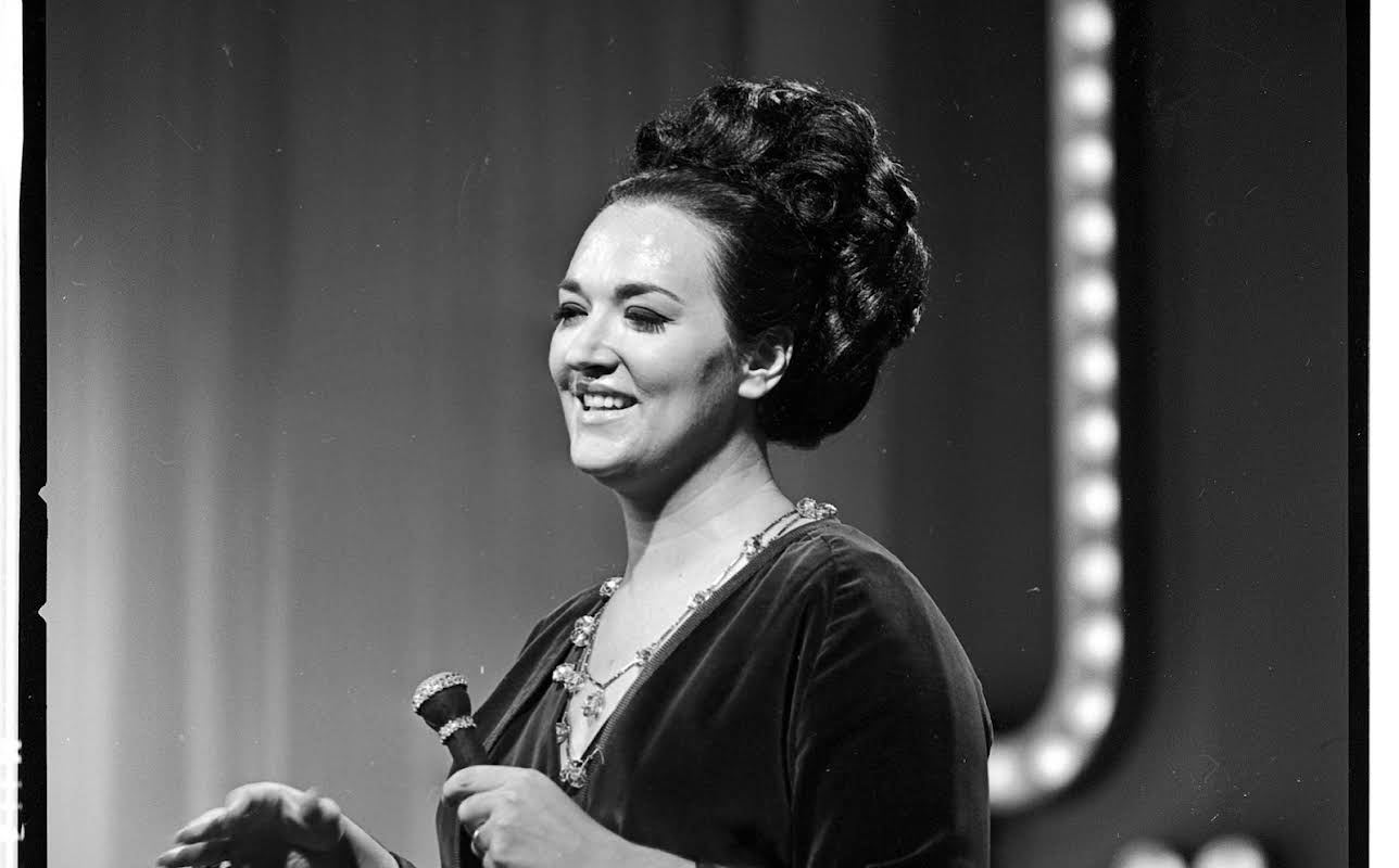 Morgana King