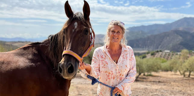 4:00 PM: A New Life in the Sun | Channel 4 | 2/24 2026