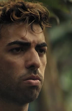 Isaac B. Dos Santos as 