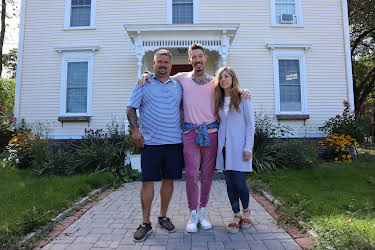 15:55: Lottomillionærenes husjakt (S14 E2) (S14) | FEM | 3/27 2026