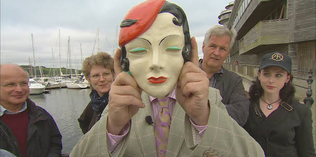 12:00 PM: Antiques Roadshow (S35 E7) (S35) | Yesterday | 12/17 2025