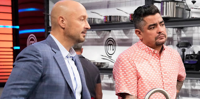 16:55: Masterchef USA (S13 E16) (S13) | TV3 | 11/25 2025