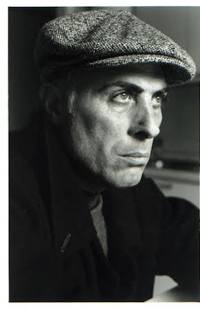 Lello Giulivo as 
