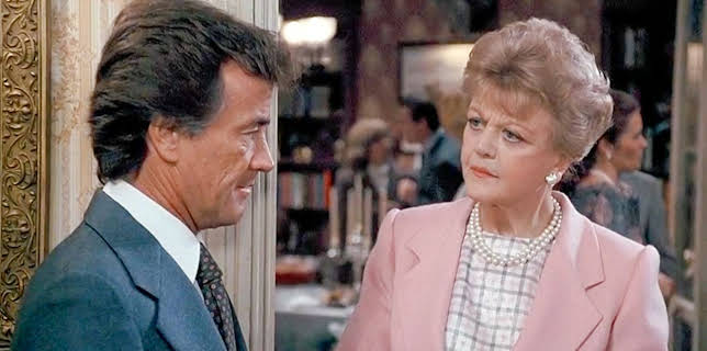 9:30 AM: Murder She Wrote (S6 E20) (S6) | 5 Select | 12/23 2025