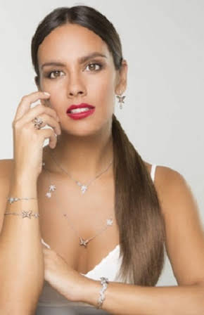 Cristina Pedroche as Alicia