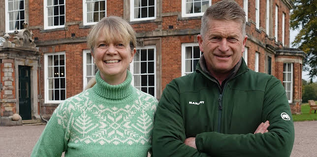 9:00 PM: New: Saving Country Houses with... | More 4 | 2/24 2026