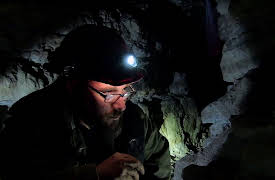 Monsters Underground: Apache Death Cave Aswang