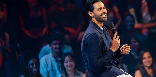 Hasan Minhaj: Off With His Head (2024)