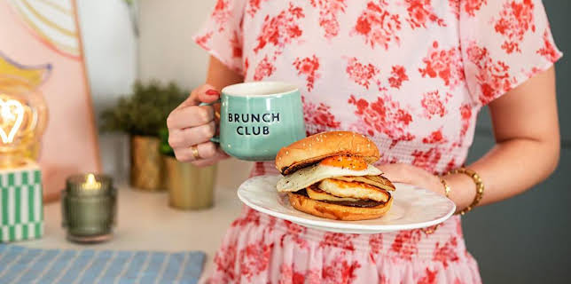 9:25 PM: Brunch le Abigail (S1) | BBC Alba | 11/14 2025