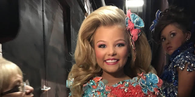 07:15: Toddlers & Tiaras (S7 E7) (S7) | TLC | 12/19 2025