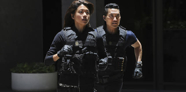 01:00: Hawaii Five-0 (S7 E1) (S7) | TV6 | 11/7 2025