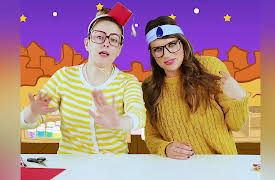 Arts & Crafts with Crafty Carol - Cool School: Aladdin Hat & Jasmine Headband!