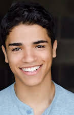 Johnathan Nieves como 