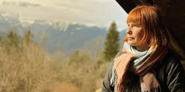 12:00: Julia und das Familienerbe | SWR Fernsehen BW | 11/9 2025