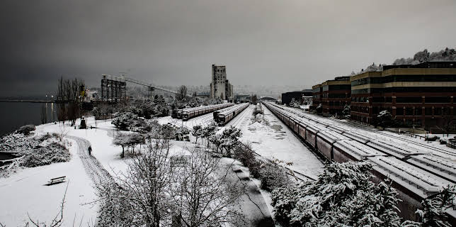 23:00: Dead Of Winter (S1 E4) (S1) | Investigation Discovery | 12/7 2025