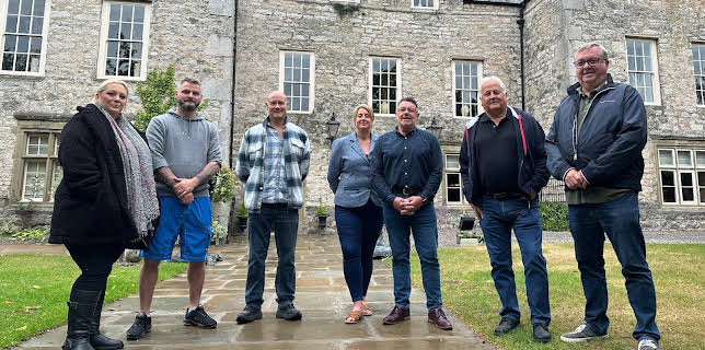 5:00 PM: Four in a Bed | Channel 4 | 2/27 2026