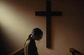 How I Left the Opus Dei, Season 1: Entrapped Lives