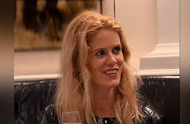 The Real Housewives of New York City Season 1: Social Wife