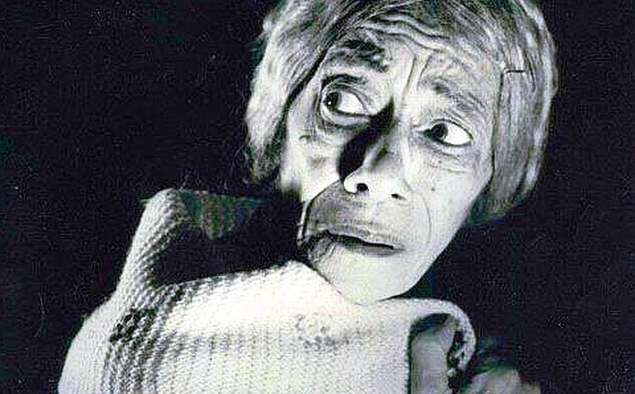 Estelle Hemsley