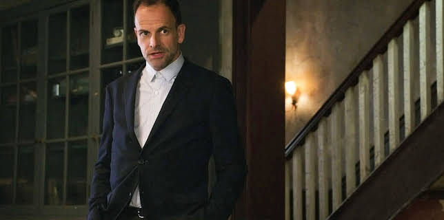 03:00: Elementary | Sixx | 12/4 2025