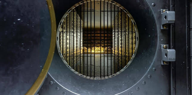 23:00: Die fabelhafte Geschichte des Geldes | Arte | 11/29 2025