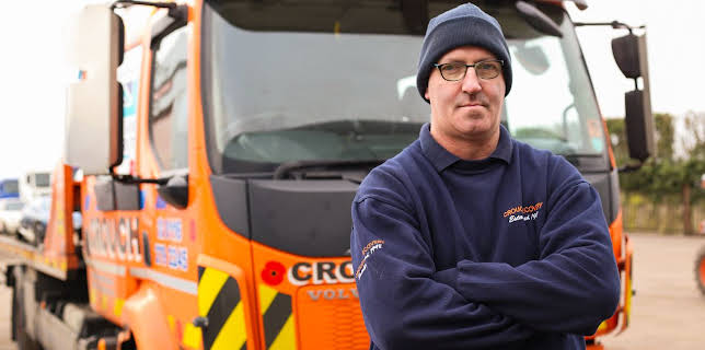 4:00 PM: Trucking Hell (S8 E16) (S8) | Paramount | 11/20 2025