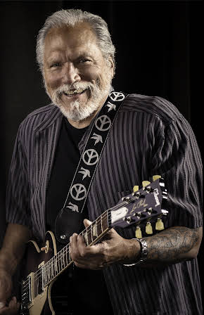 Jorma Kaukonen as 
