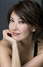 Alexandra Bokyun Chun som Carla