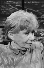 Selma Diamond como Margo