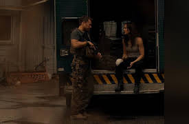 Van Helsing, Season 1: Little Things