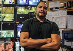 Gauner vs. Kaufhaus-Cops