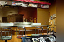 Experiencing America: A Smithsonian Tour through American History: “All Men Are Created Equal”—Civil Rights