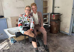 Homes Under the Hammer