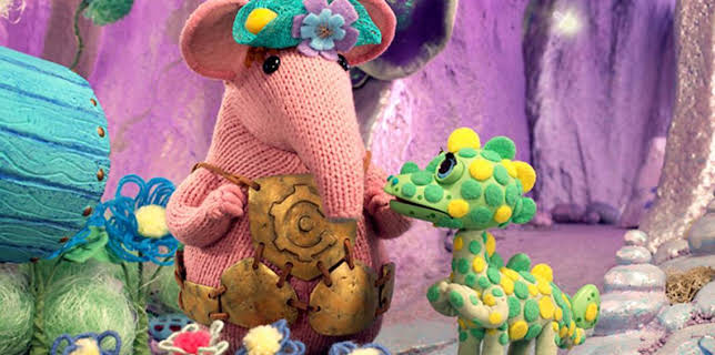 6:10 PM: Clangers (S1) | Cbeebies | 12/2 2025