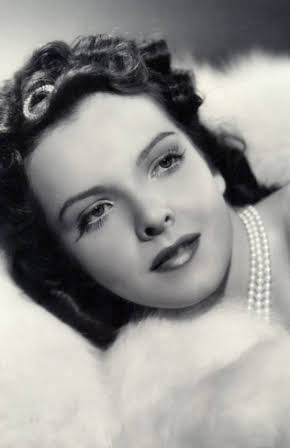 Margaret Tallichet as 