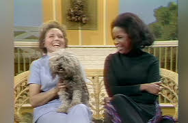 Betty White's Pet Set: Della Reese