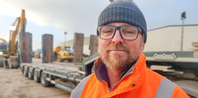 4:00 PM: Trucking Heavy (S3 E17) (S3) | Paramount | 3/24 2026