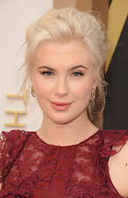 Ireland Baldwin como Young Sally 
  
  
  (as Ireland Basinger Baldwin)