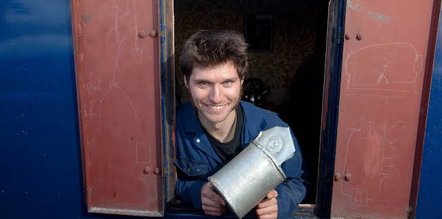 10:30 AM: The Boat That Guy Built (S1 E4) (S1) | Dave | 12/14 2025