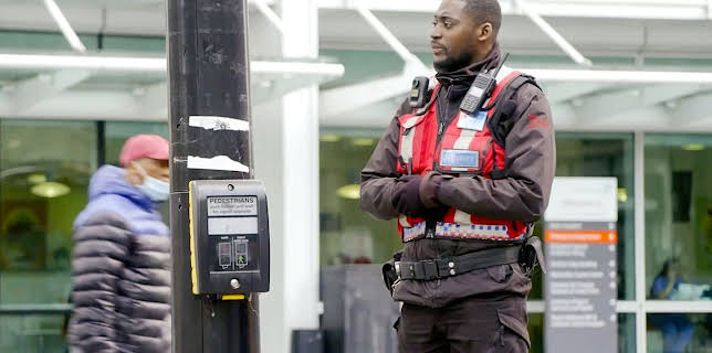 10:00 AM: Shoplifters & Scammers: At War With The Law | 5 Star | 1/27 2026